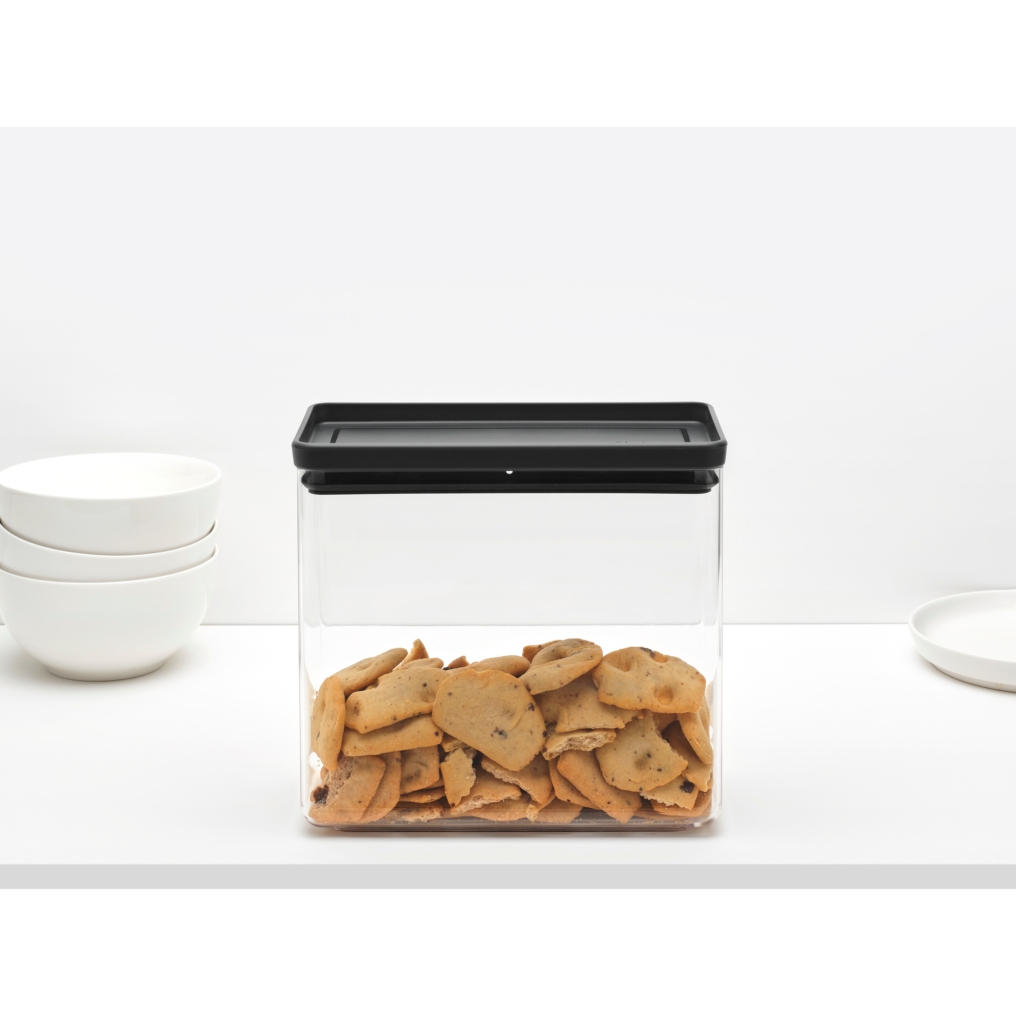 https://admins.leno.lv/storage/media/14384/tasty-_stackable_canister,_3.5l_-_dark_grey_-_8710755229961_brabantia_96dpi_2000x2000px_9_nr-35002.jpg