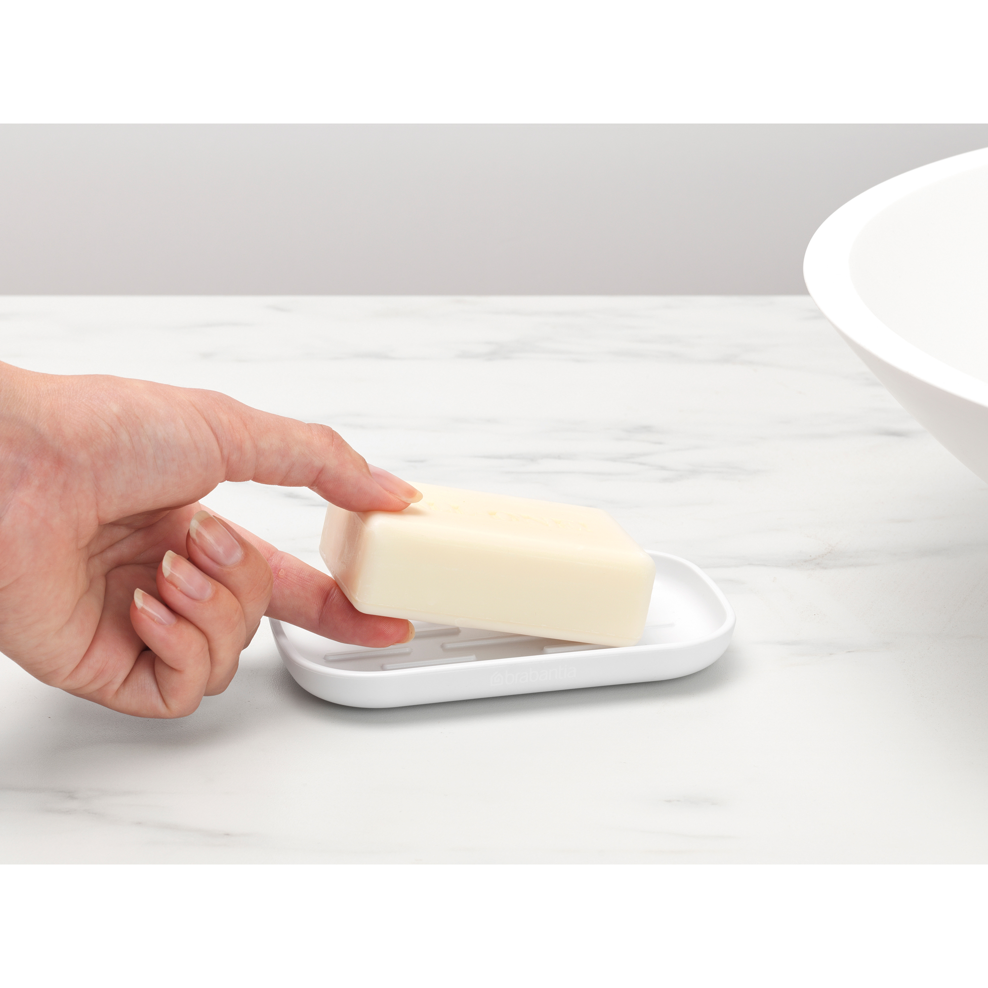 https://admins.leno.lv/storage/media/14506/renew_soap_dish_-_white_-_8710755280221_brabantia_300dpi_2000x2000px_9_nr-20032.jpg