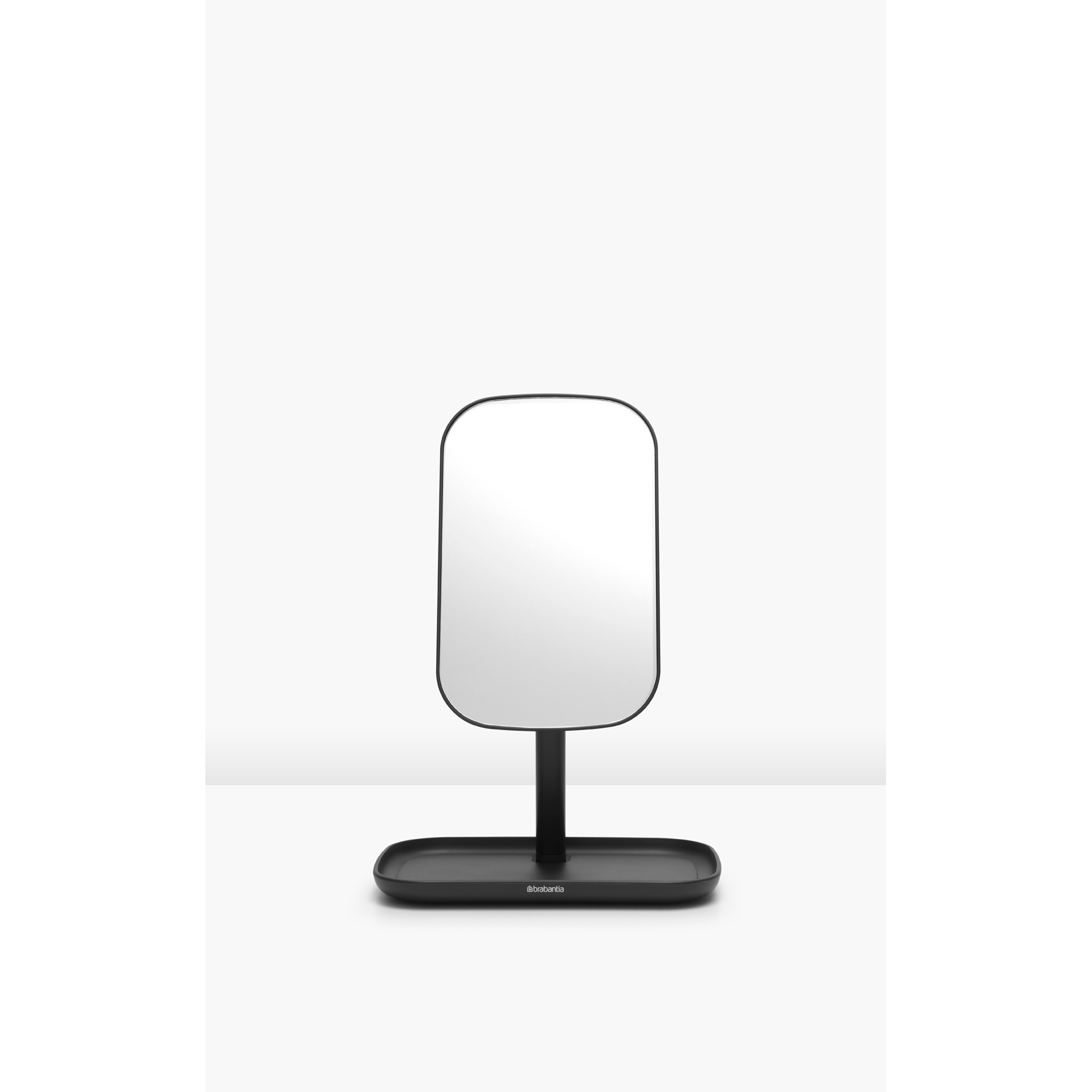 https://admins.leno.lv/storage/media/14591/renew_mirror_with_storage_tray_-_dark_grey_-_8710755280702_brabantia_300dpi_2000x2000px_9_nr-22000.jpg