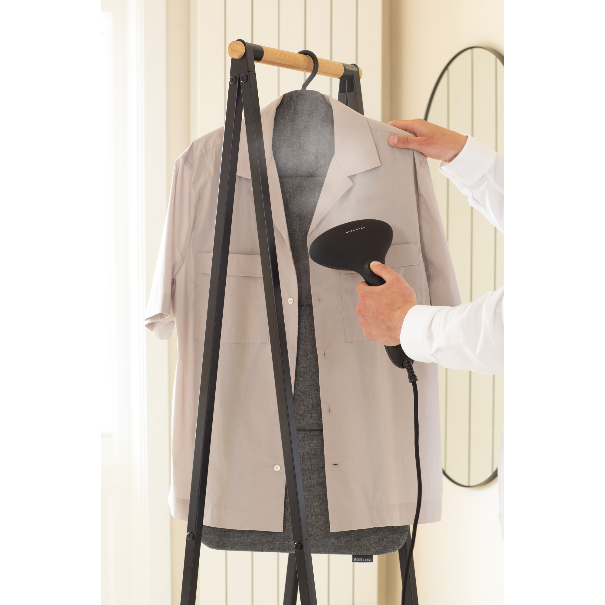 https://admins.leno.lv/storage/media/15196/foldable_steam_board_-_pepper_black_-_8710755231728_brabantia_96dpi_2000x2000px_9_nr-35223.jpg