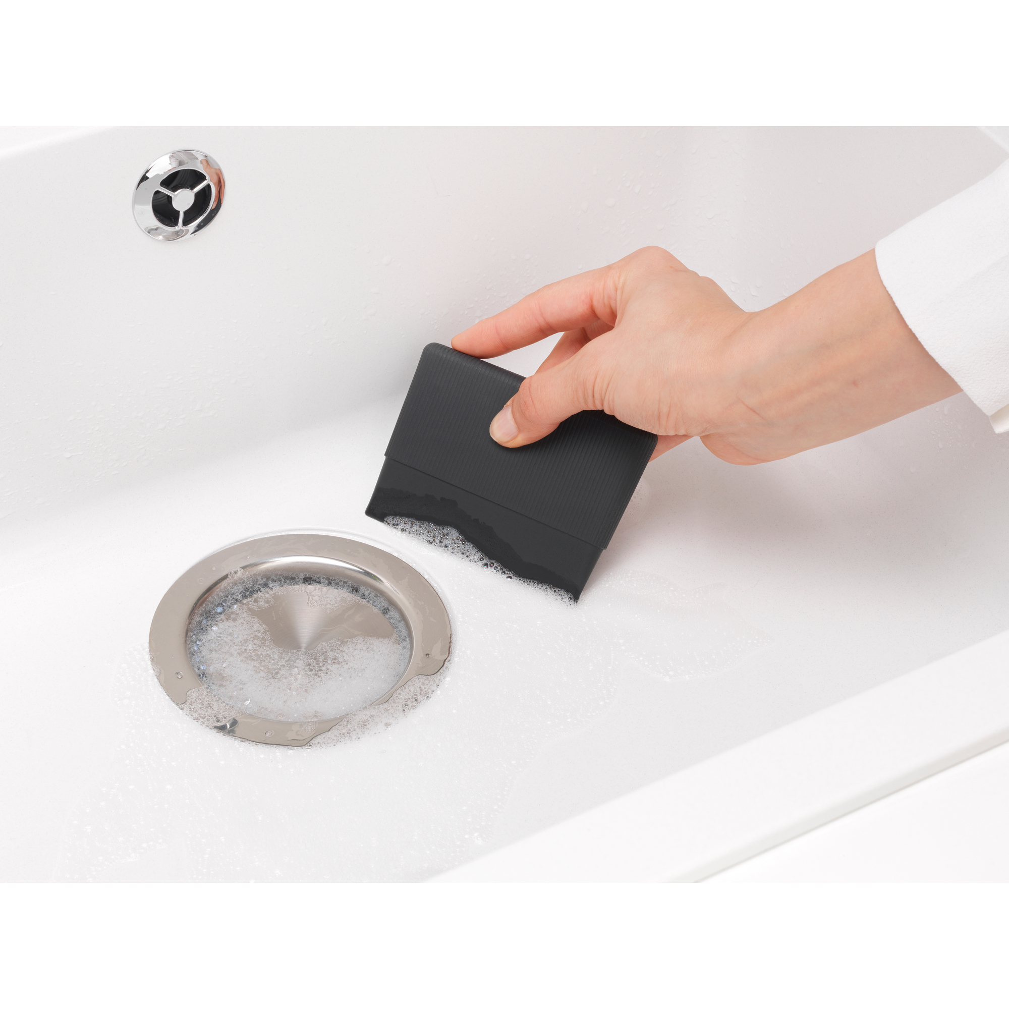 https://admins.leno.lv/storage/media/16318/SinkSide-Dish-Squeegee---Dark-Grey---8710755302381-Brabantia_300dpi_2000x2000px_9_NR-19536.JPG