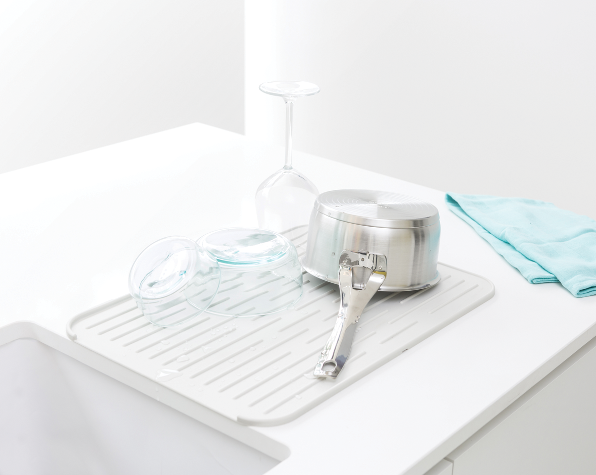 BRABANTIA Silikona trauku žāvēšanas paliktnis, light grey