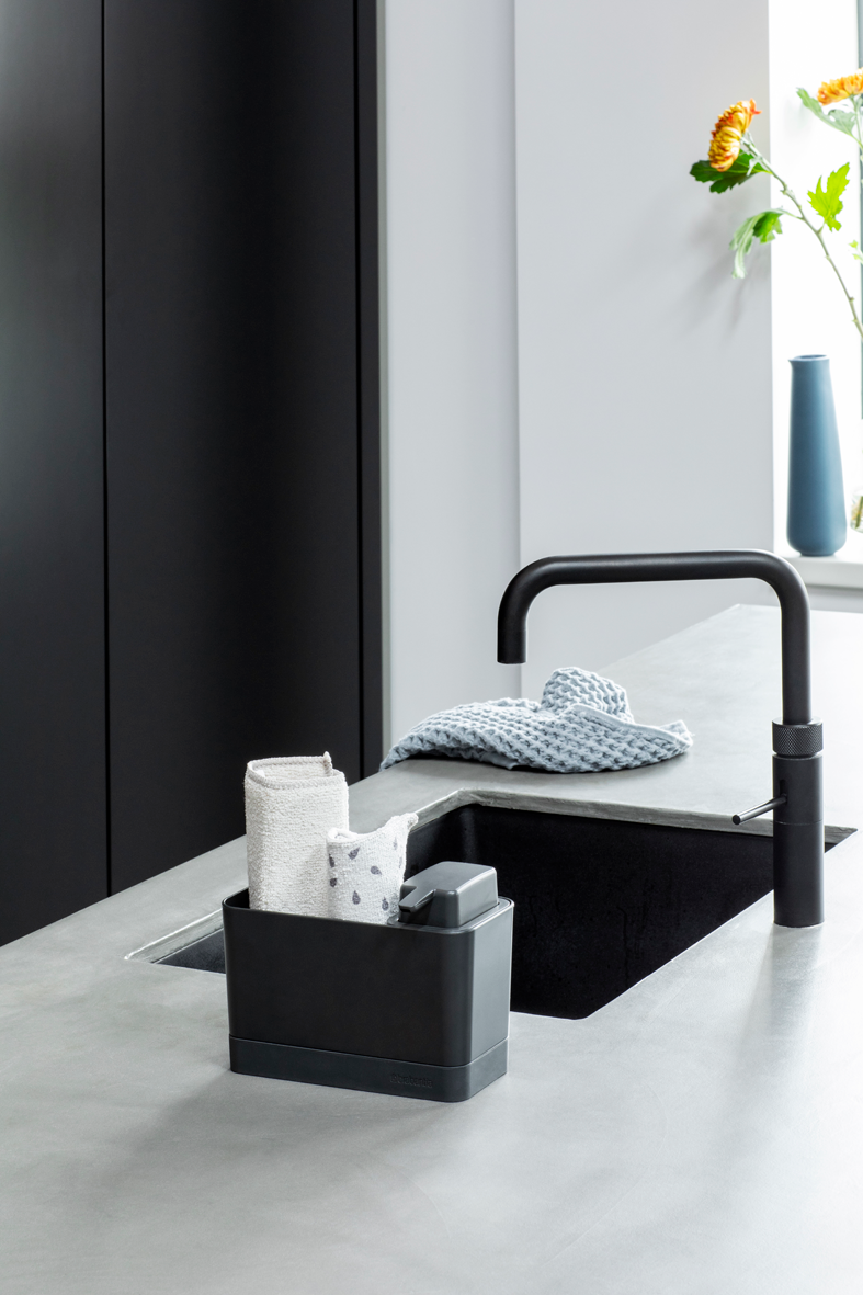 BRABANTIA virtuves piederumu organizators + ziepju dozators, Dark Grey