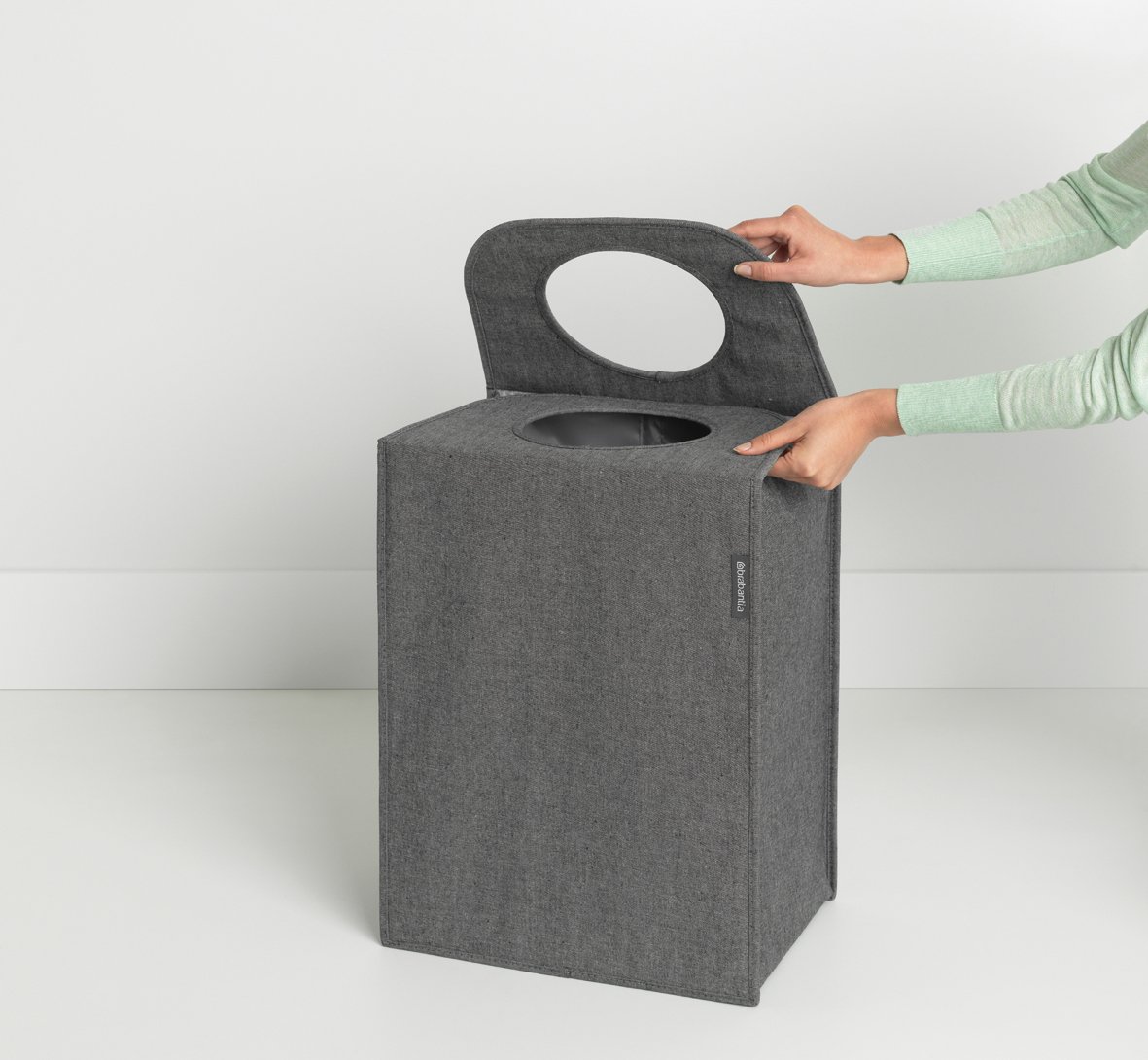 BRABANTIA Veļas soma kantaina, 55 l, Pepper Black
